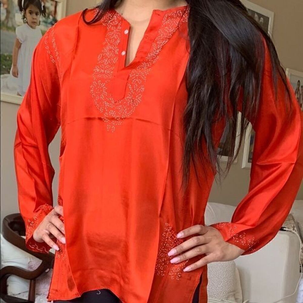 OM India 100% silk kurtis kurtas top blouse - Picture 5 of 8